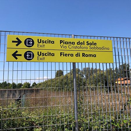 폰테 갈레리아 Little House Fiera Di Roma 아파트 외부 사진